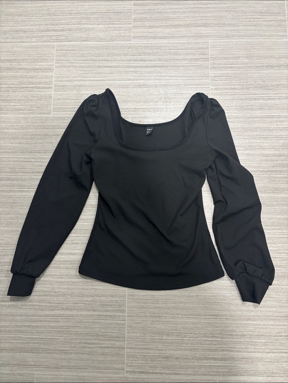 Women's Black Long-Sleeve Scoop Neck Top